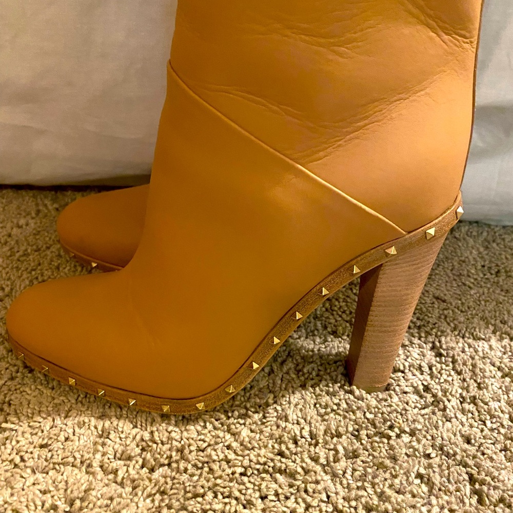 Valentino rock stud boots worn once, moved to the beach